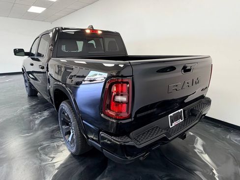 New 2026 RAM 1500 4x4 Crew Cab image 21