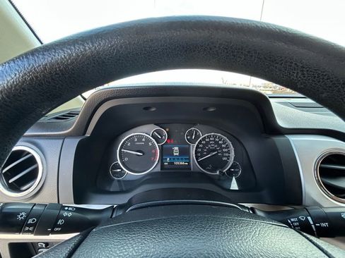 Used 2014 Toyota Tundra SR5 image 13