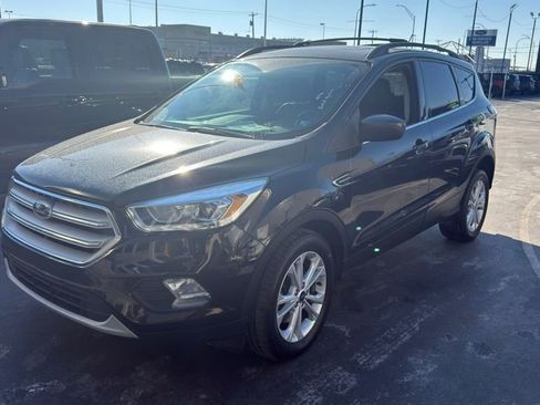 Used 2018 Ford Escape SEL image 6