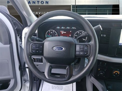 Used 2024 Ford F250 XLT w/ FX4 Off-Road Package image 12