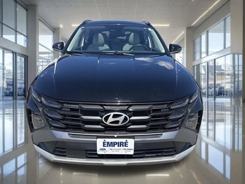 Certified 2025 Hyundai Tucson SEL AWD/4WD image 12