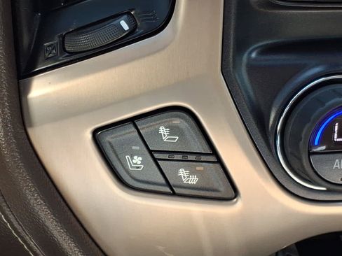 Used 2017 GMC Sierra 1500 Denali w/ Denali Ultimate Package AWD/4WD image 12