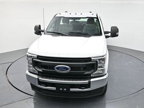 Used 2022 Ford F250 XL w/ Power Equipment Group image 30