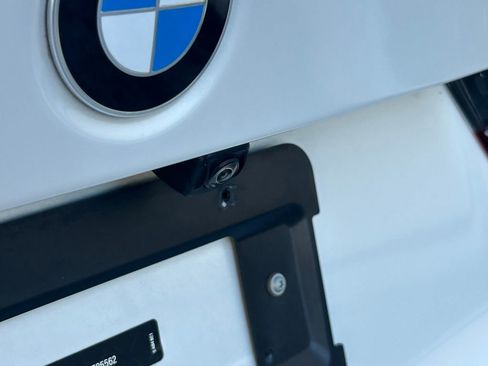 Used 2024 BMW 330i Sedan w/ Convenience Package image 20