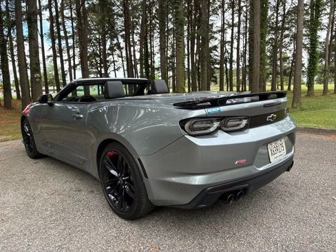 Used 2024 Chevrolet Camaro LT w/ Redline Edition RWD image 5