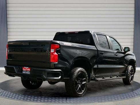 Used 2021 Chevrolet Silverado 1500 LT Trail Boss w/ Convenience Package II AWD/4WD image 7