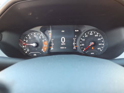 Certified 2022 Jeep Compass Limited image 14