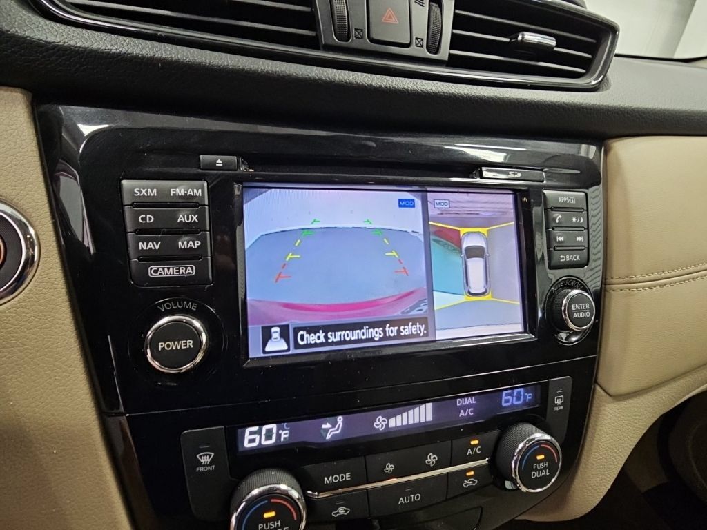 Used 2017 Nissan Rogue SL w/ SL Premium Package FWD image 18