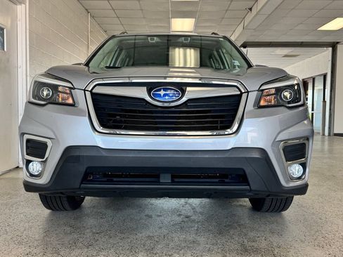 Used 2021 Subaru Forester Limited AWD/4WD image 3
