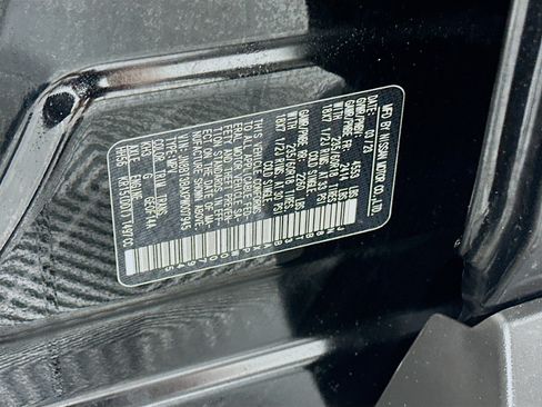 Used 2023 Nissan Rogue SV FWD image 12