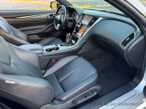 Used 2017 INFINITI Q60 3.0t w/ Premium Plus Package 3.0T image 9