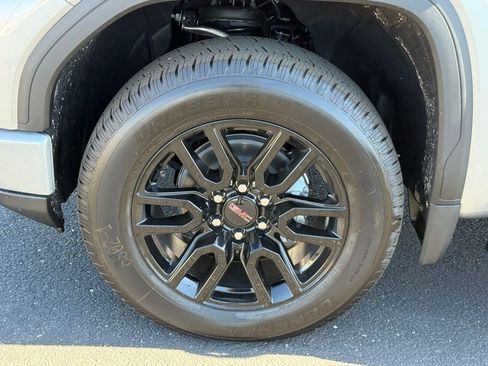 New 2026 GMC Sierra 1500 Elevation AWD/4WD image 10