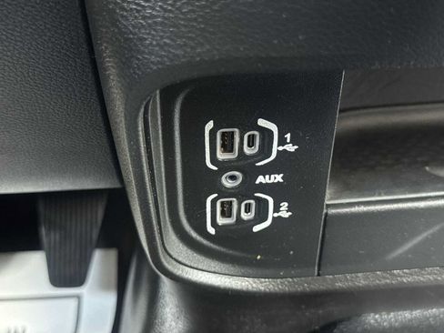 Used 2022 RAM 2500 Tradesman RWD image 14