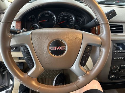 Used 2013 GMC Sierra 2500 SLT AWD/4WD image 13