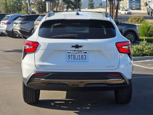 Used 2025 Chevrolet Trax ACTIV w/ Driver Confidence Package image 6