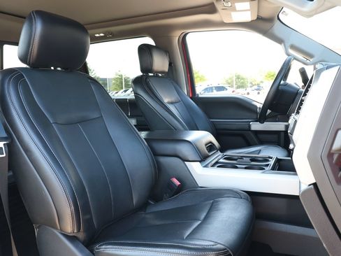 Used 2020 Ford F250 Lariat w/ Lariat Ultimate Package AWD/4WD image 33