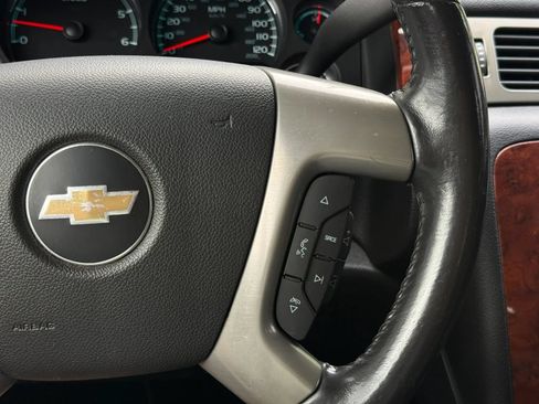 Used 2013 Chevrolet Tahoe LT RWD image 30