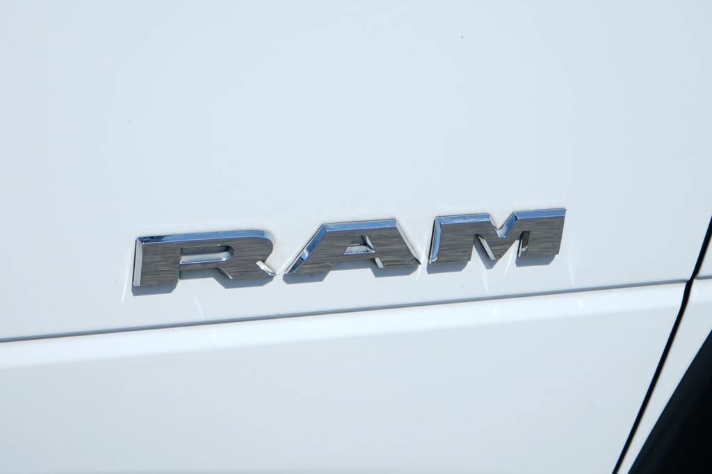 Used 2021 RAM 4500 SLT w/ Quick Order Package 2YG SLT AWD/4WD image 46