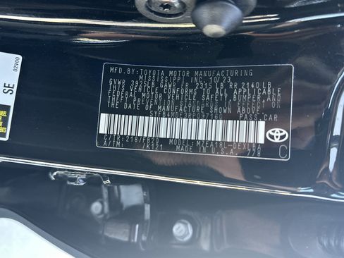 Certified 2024 Toyota Corolla LE image 34