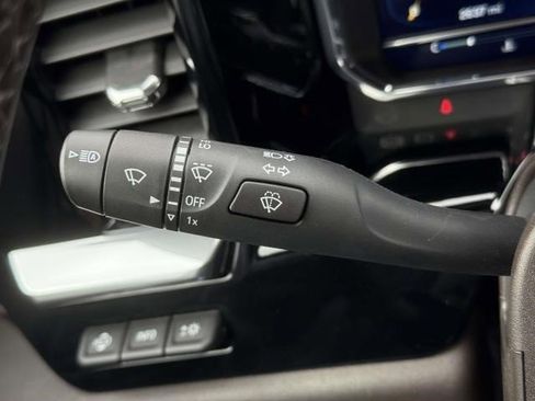 Certified 2024 Chevrolet Silverado 1500 LTZ w/ Technology Package image 22