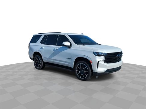 Used 2024 Chevrolet Tahoe RST w/ Sport Performance Package image 2