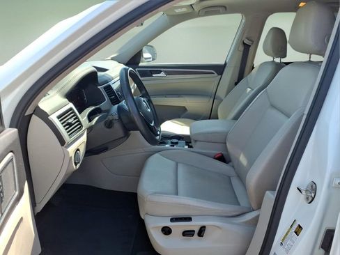 Used 2019 Volkswagen Atlas SEL AWD/4WD image 4