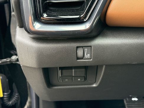 New 2026 GMC Canyon AT4 w/ Technology Plus Package AWD/4WD image 20