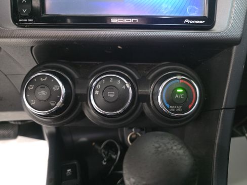 Used 2016 Scion tC FWD image 19