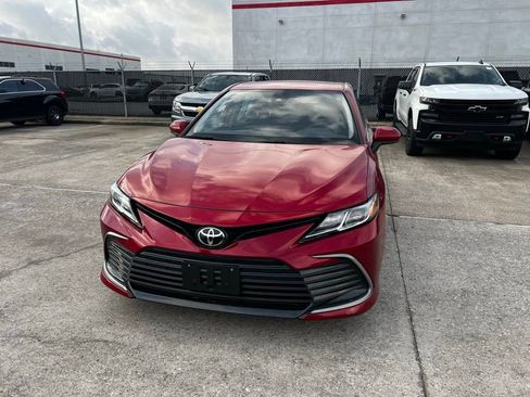 Used 2024 Toyota Camry LE image 2