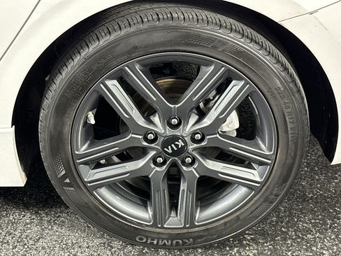 Used 2021 Kia Forte GT-Line image 14