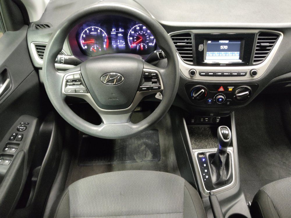 Used 2021 Hyundai Accent SE FWD image 22