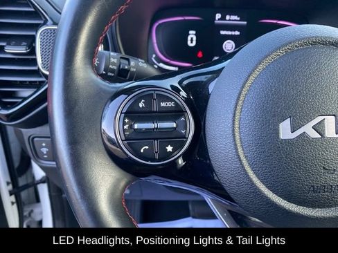 Used 2023 Kia Soul GT-Line w/ GT-Line Technology Package FWD image 11