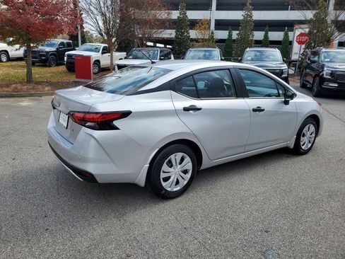 Certified 2025 Nissan Versa S w/ Trunk Package image 4