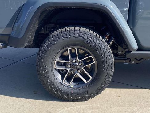 New 2026 Jeep Gladiator Mojave AWD/4WD image 39