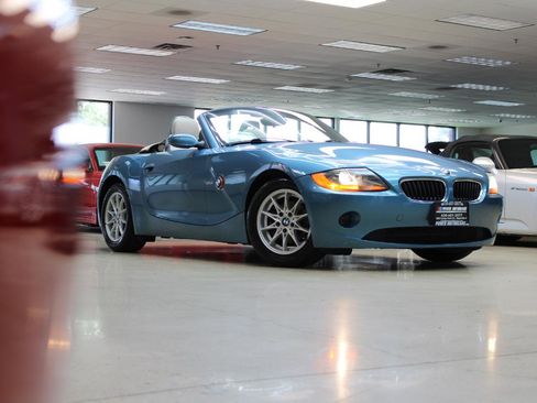 Used 2003 BMW Z4 2.5i RWD image 24