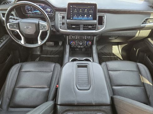 Used 2022 Chevrolet Suburban Z71 w/ Z71 Off-Road Package image 5