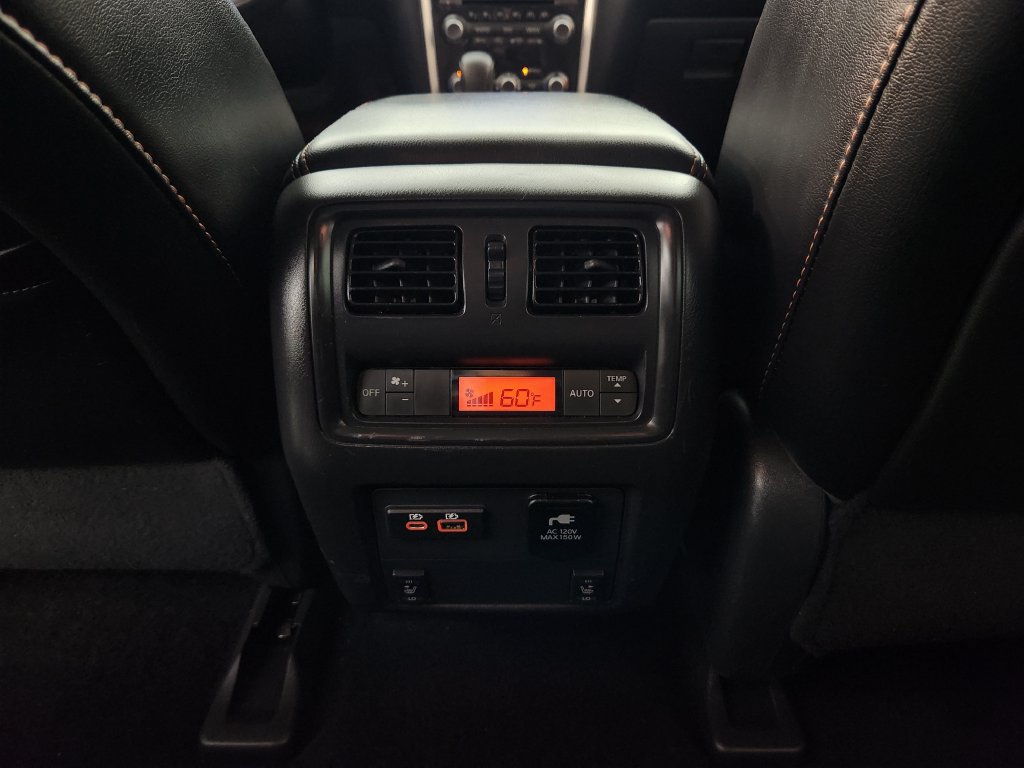 Used 2019 Nissan Pathfinder SL w/ Rock Creek Edition FWD image 19