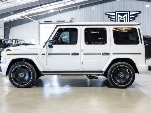 Used 2025 Mercedes-Benz G 63 AMG 4MATIC image 3