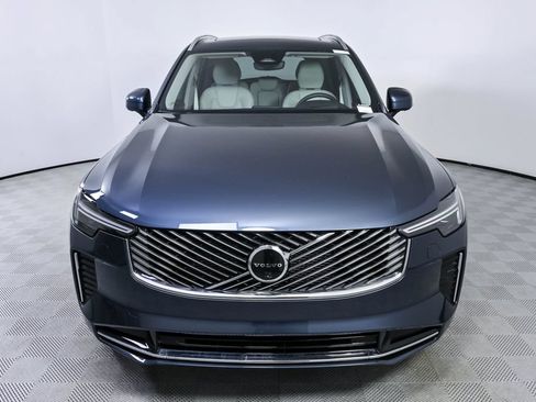 Used 2026 Volvo XC90 B6 Ultra w/ Protection Package AWD/4WD image 39
