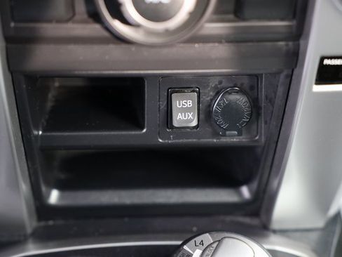 Used 2016 Toyota 4Runner SR5 image 29