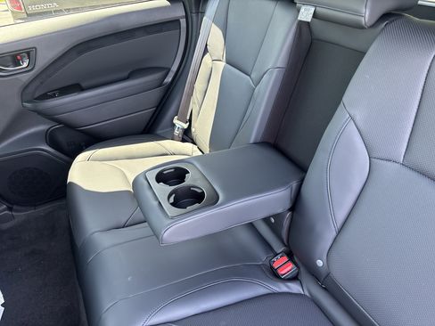 New 2026 Subaru Forester Limited AWD/4WD image 18