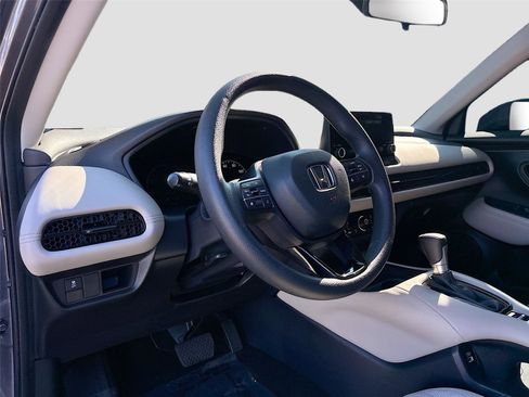 Certified 2023 Honda HR-V LX image 10