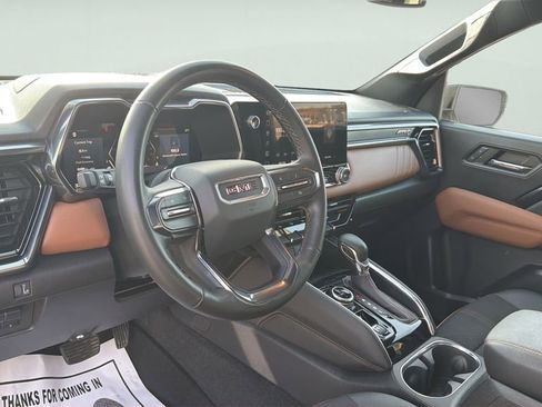 Used 2024 GMC Canyon AT4 w/ Technology Package image 22