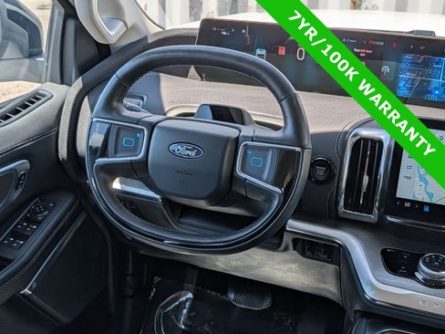 Certified 2025 Ford Expedition Max Platinum AWD/4WD image 19