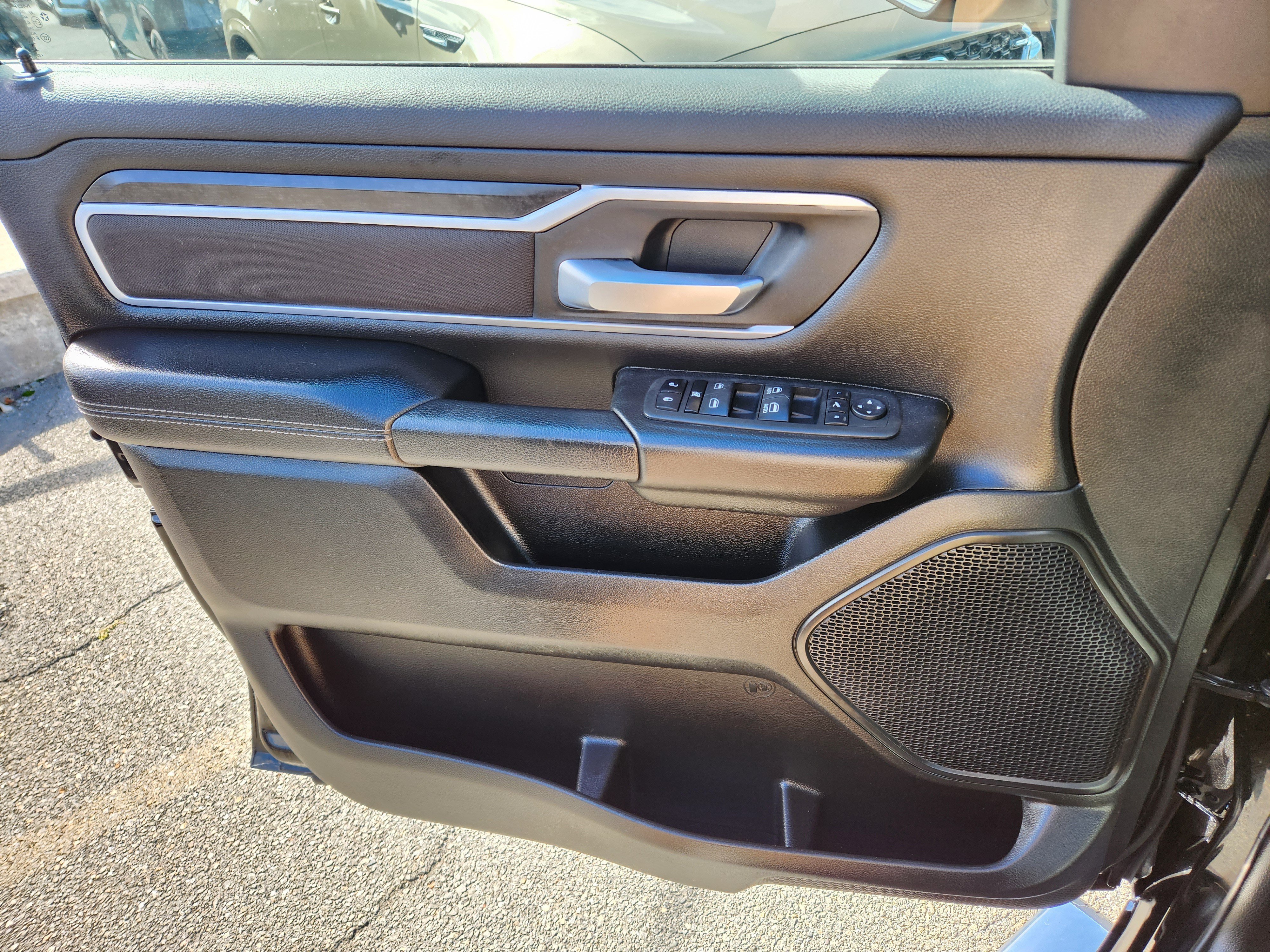 Used 2023 RAM 1500 Big Horn AWD/4WD image 23