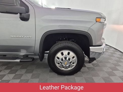 Certified 2026 Chevrolet Silverado 3500 LT w/ All Star Edition AWD/4WD image 12