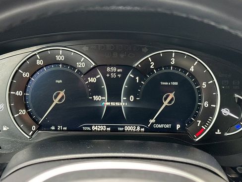 Used 2018 BMW M550i xDrive AWD/4WD image 29
