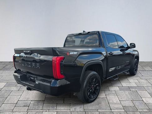 Used 2022 Toyota Tundra SR5 RWD image 7