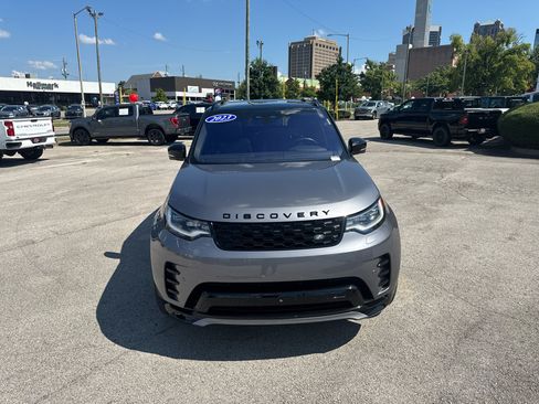 Used 2023 Land Rover Discovery S R-Dynamic AWD/4WD image 4