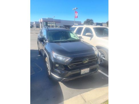 Certified 2019 Toyota RAV4 Adventure AWD/4WD image 2